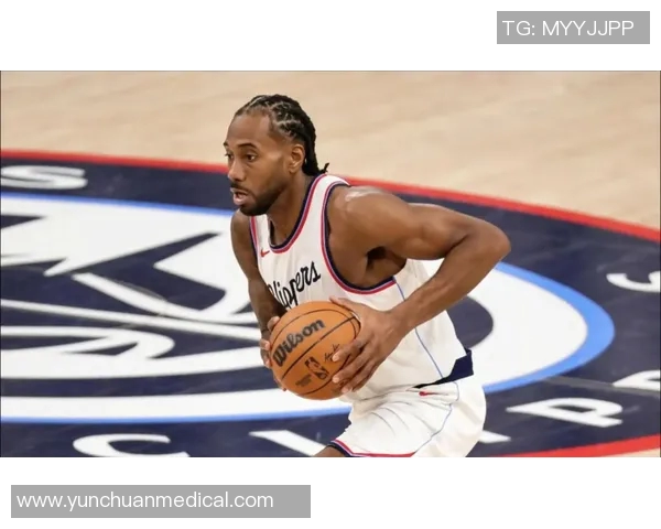 快船击败掘金,伦纳德表现出色:统治比赛的超级巨星