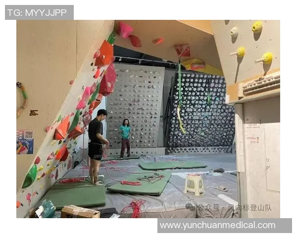 成都攀岩队的运营体系与攀岩战术的深度解析与实践探索